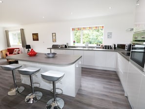 Cottage | Interior