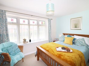 Casa de campo | 3 dormitorios, decoración individual, mobiliario individual