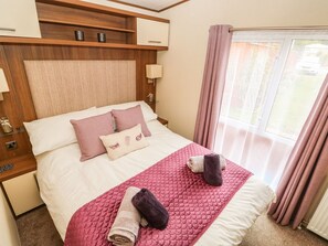 Cottage - 18 Lake View (Norwich)