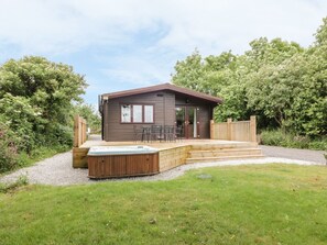 Cottage | Interior - Oak Lodge (Falmouth)
