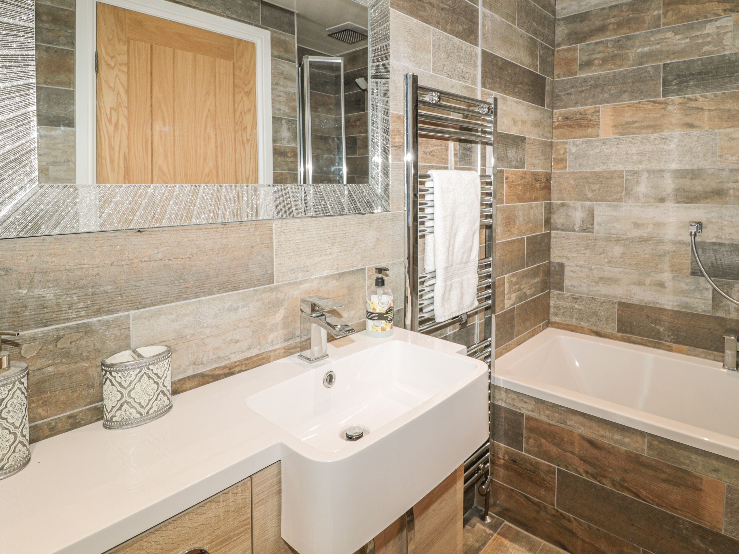 Cottage | Bathroom | Shower