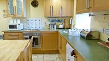 Stovetop, dishwasher, toaster, highchair