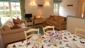 Cottage | Interior