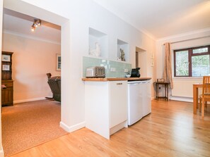 Cottage | Interior