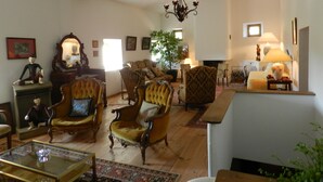 Interior - Le Mas des Sources (Saint-Sebastien-d'Aigrefeuille)