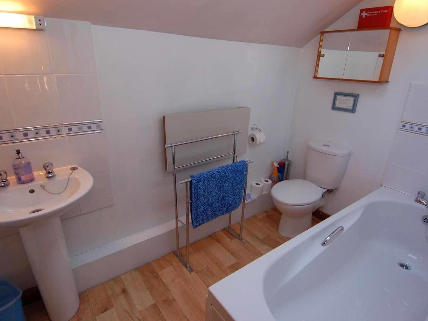 Cottage | Bathroom