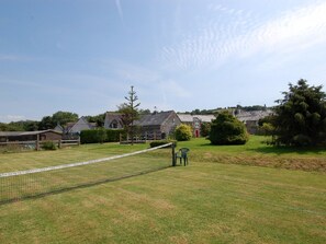 Cottage | Sport court - Jacobs Barn (Lifton)