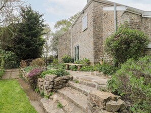 كوخ | المنطقة المحيطة بالمنشأة