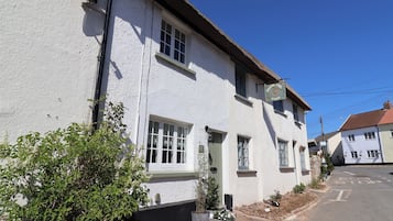 Cottage | Exterior