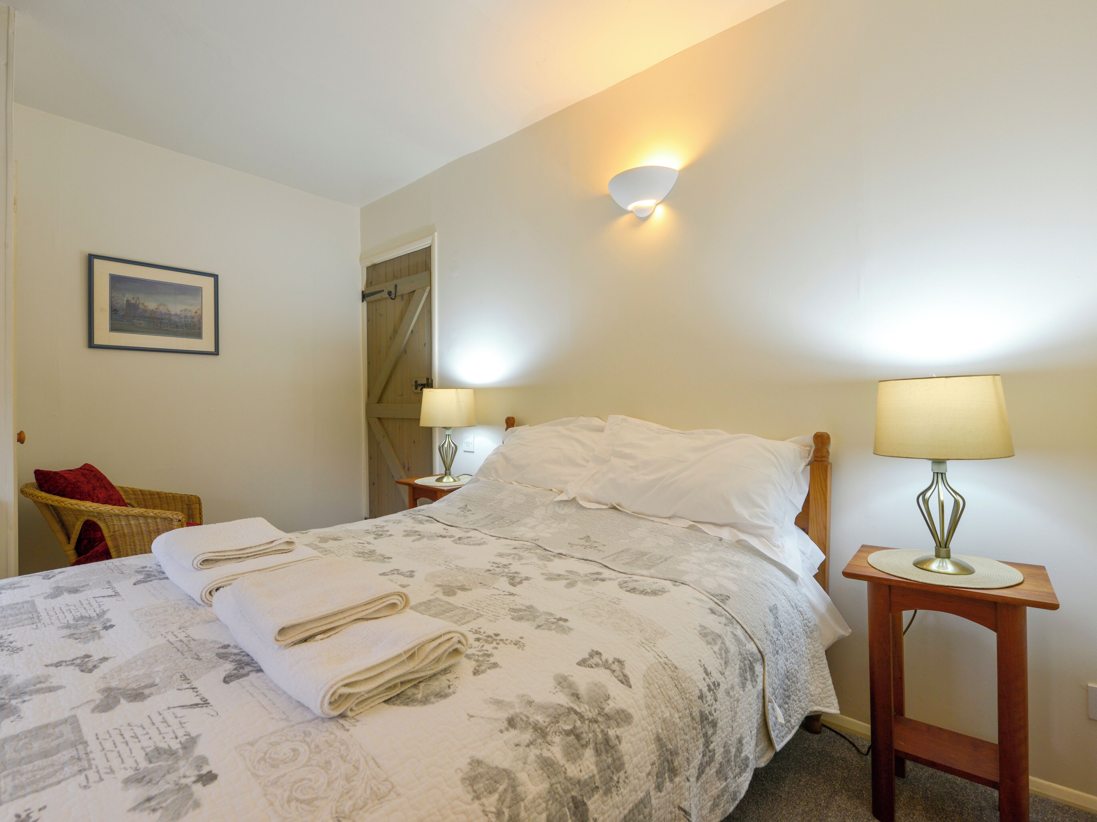 Cottage | 2 bedrooms, individually decorated, individually furnished, free WiFi