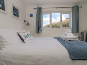 Cottage | 1 bedroom, individually decorated, individually furnished, free WiFi