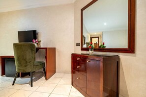 Double Room | Minibar, desk, soundproofing, free WiFi - Hotel Casablanca City Center (Casablanca)