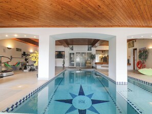 Cottage | Pool - Bight Boathouse (Dartmouth)