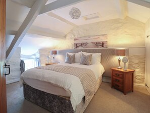 Cottage | 3 bedrooms, individually decorated, individually furnished, free WiFi - Cefn Uchaf Cottage (Llanbedr)