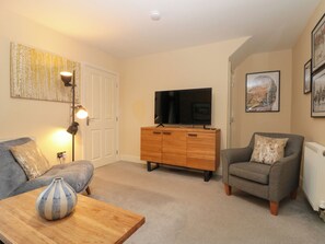 Cottage | Living area - The Fox's Den (Whitby)