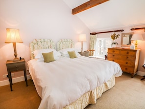 Casa de campo | Decoración personalizada, muebles diferentes y wifi gratis