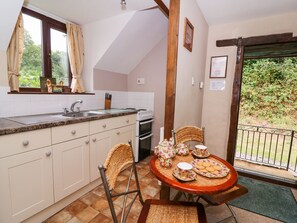 Cottage | Interior - Oak Cottage (Llanidloes)