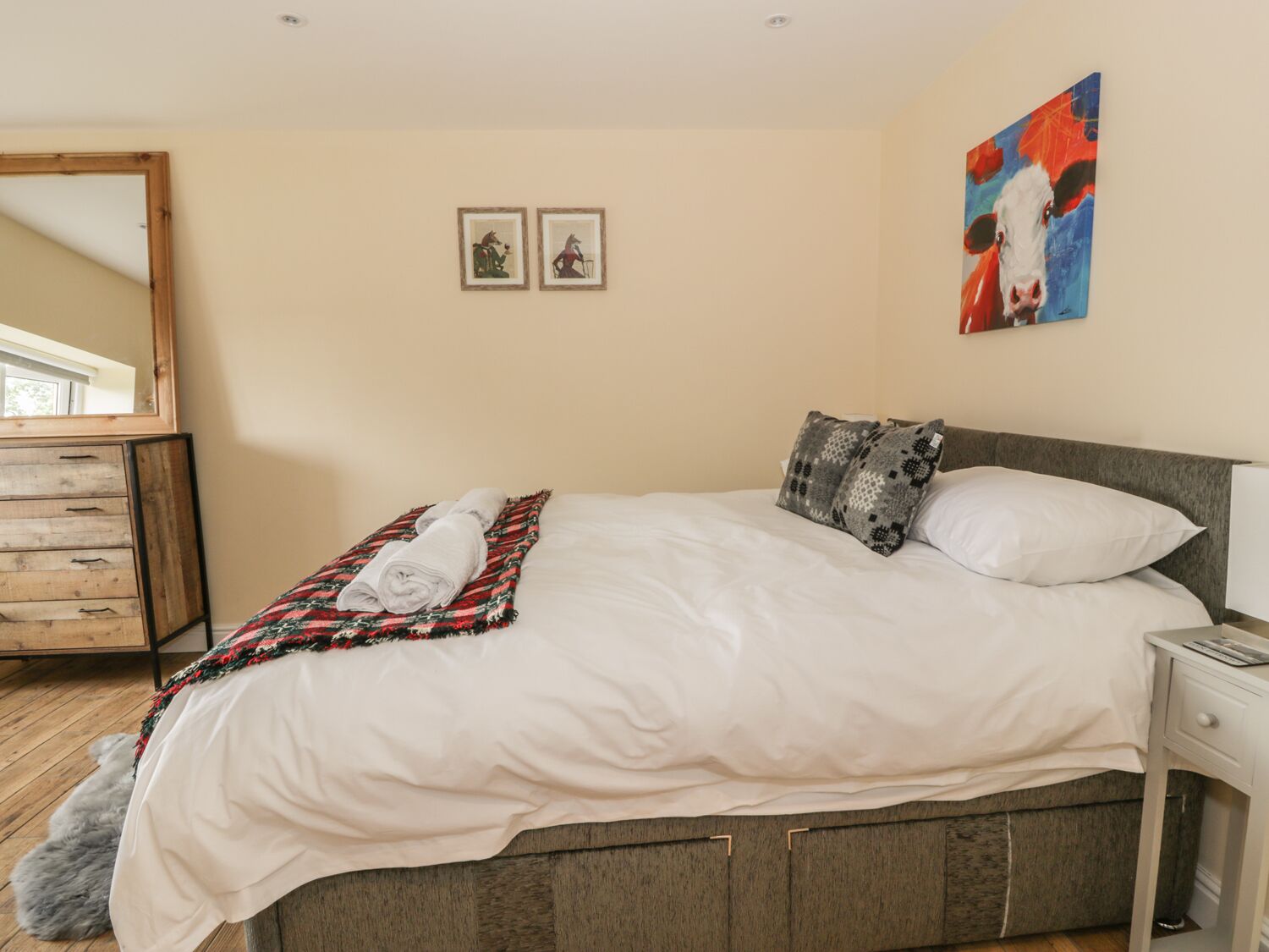 Cottage | 3 bedrooms, free WiFi, individually decorated, individually furnished