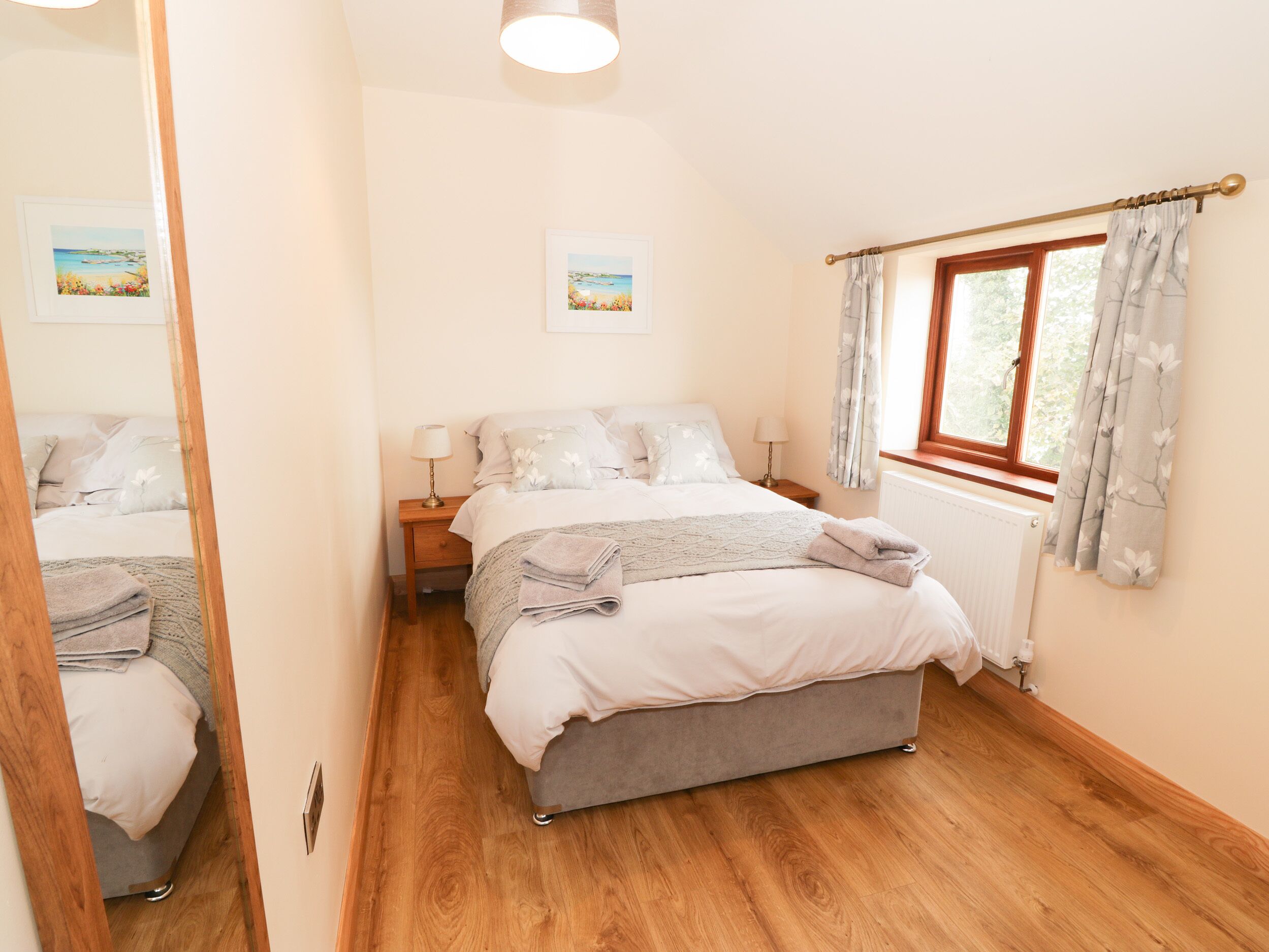 Cottage | Bahagian dalam