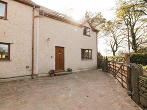 Cottage | Interior - Bodneithior (Llanerchymedd)