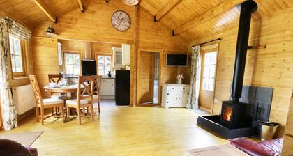 Acorn Lodge