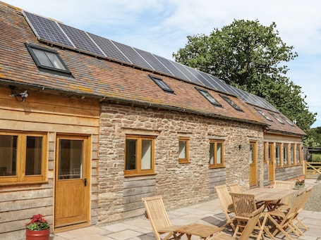 Cottage | Interior. The Cow Byre, Heath Farm