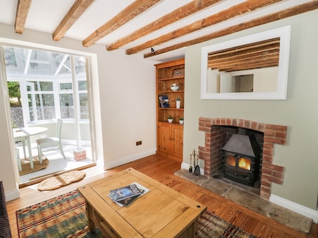 ์ฝํฐ์ง | ๋ด๋ถ