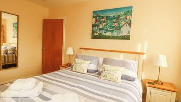 5 habitaciones, decoración personalizada y muebles diferentes