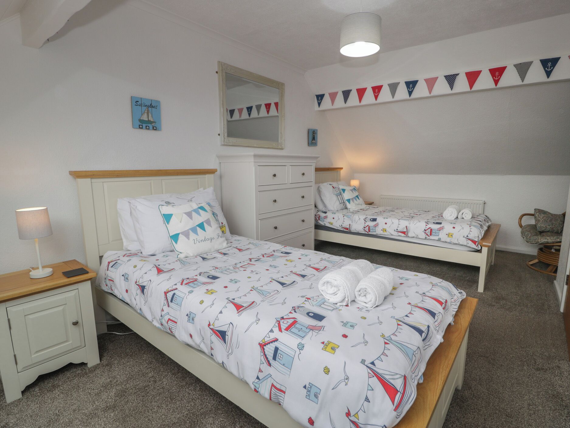 Cottage | Interior