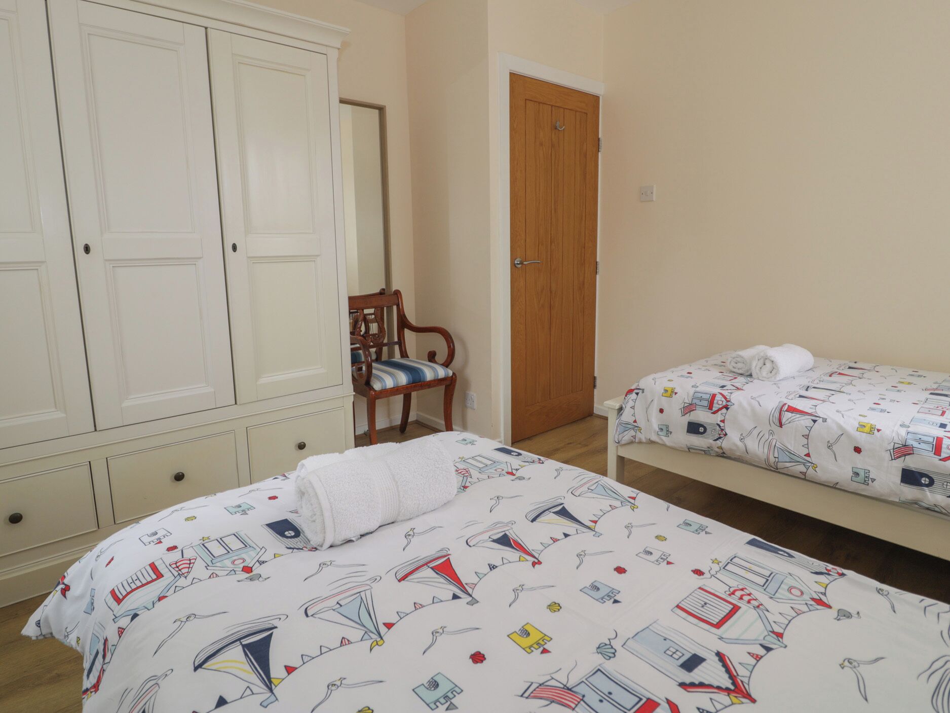 Cottage | Interior