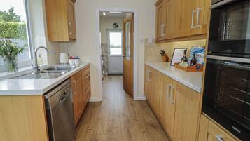 Cottage | Interior