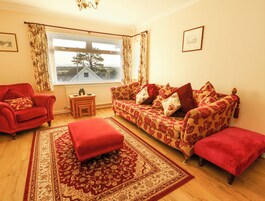 Casa de campo | Zona de estar | Una televisión, un reproductor de DVD