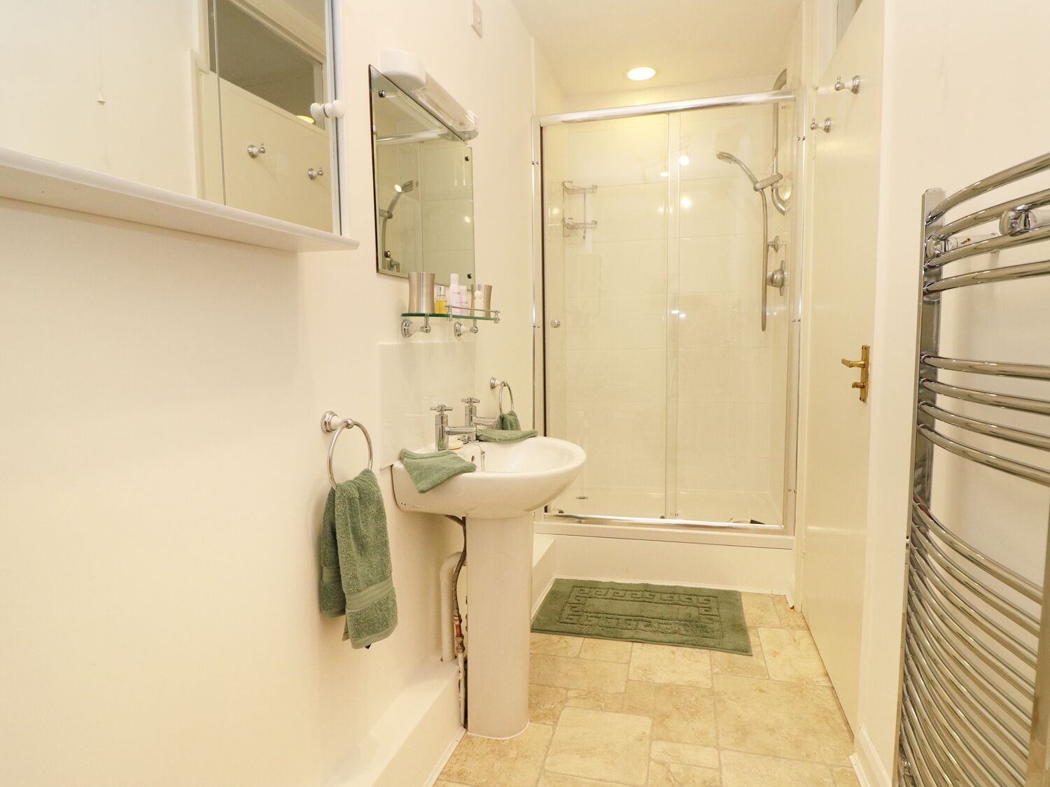 Cottage | Bathroom