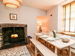 Cottage | Interior - Water Street (Aberaeron)