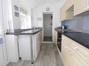 Cottage | Bếp riêng | Lò vi sóng, bếp nấu, máy rửa bát, ghế cao cho trẻ em