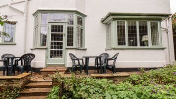 Cottage | Terrace/patio