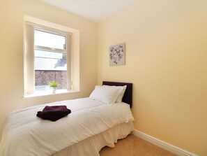 Interior - Matlock Views (Matlock)