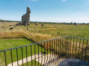 Cottage | Balcony - Abbey Cottage (Lincoln)