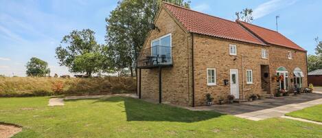 Cottage | Front of property