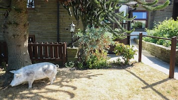 Cottage | Interior