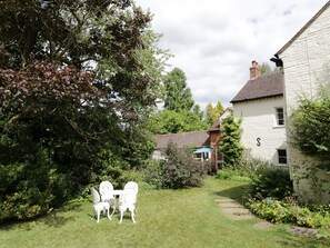 Cottage | Interior