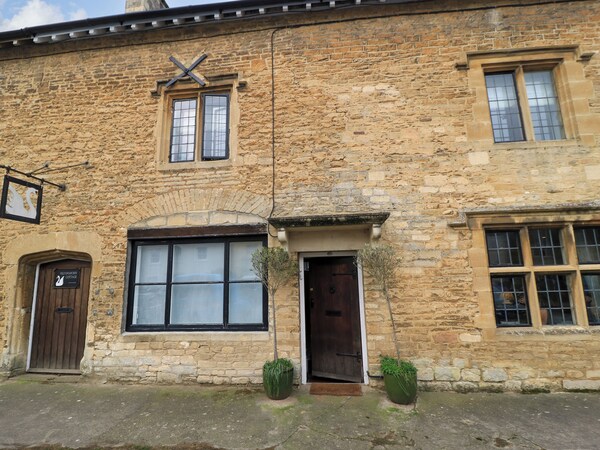 The Old Swan - Tetbury
