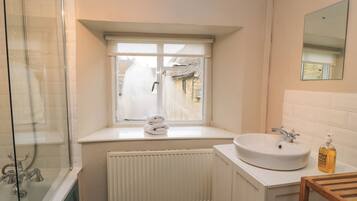 Cottage | Bagno | Doccia