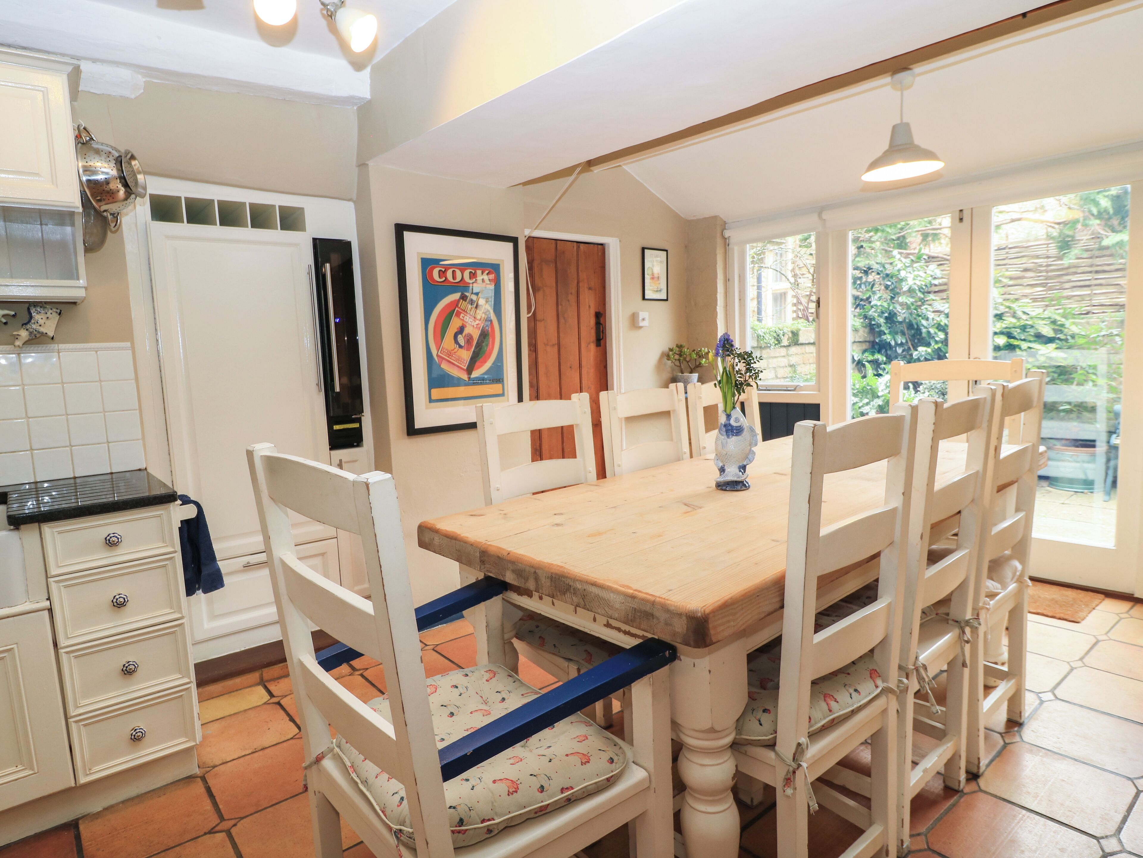 Cottage | Dining