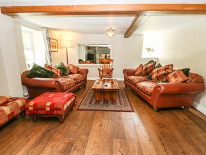 Cottage | Interior - Plas Mawr (Caernarfon)