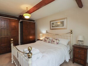4 bedrooms, WiFi (free), individually decorated, individually furnished - Plas Mawr (Caernarfon)