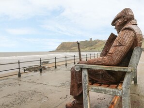 Cottage | Balcony - Londesborough Cottage (Scarborough)