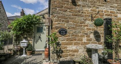 Londesborough Cottage