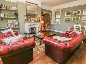 Cottage | Living room - Londesborough Cottage (Scarborough)