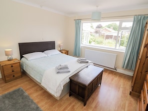 Cottage | 2 bedrooms, individually decorated, individually furnished, free WiFi - Lynsted Lodge (Ashby-de-la-Zouch)